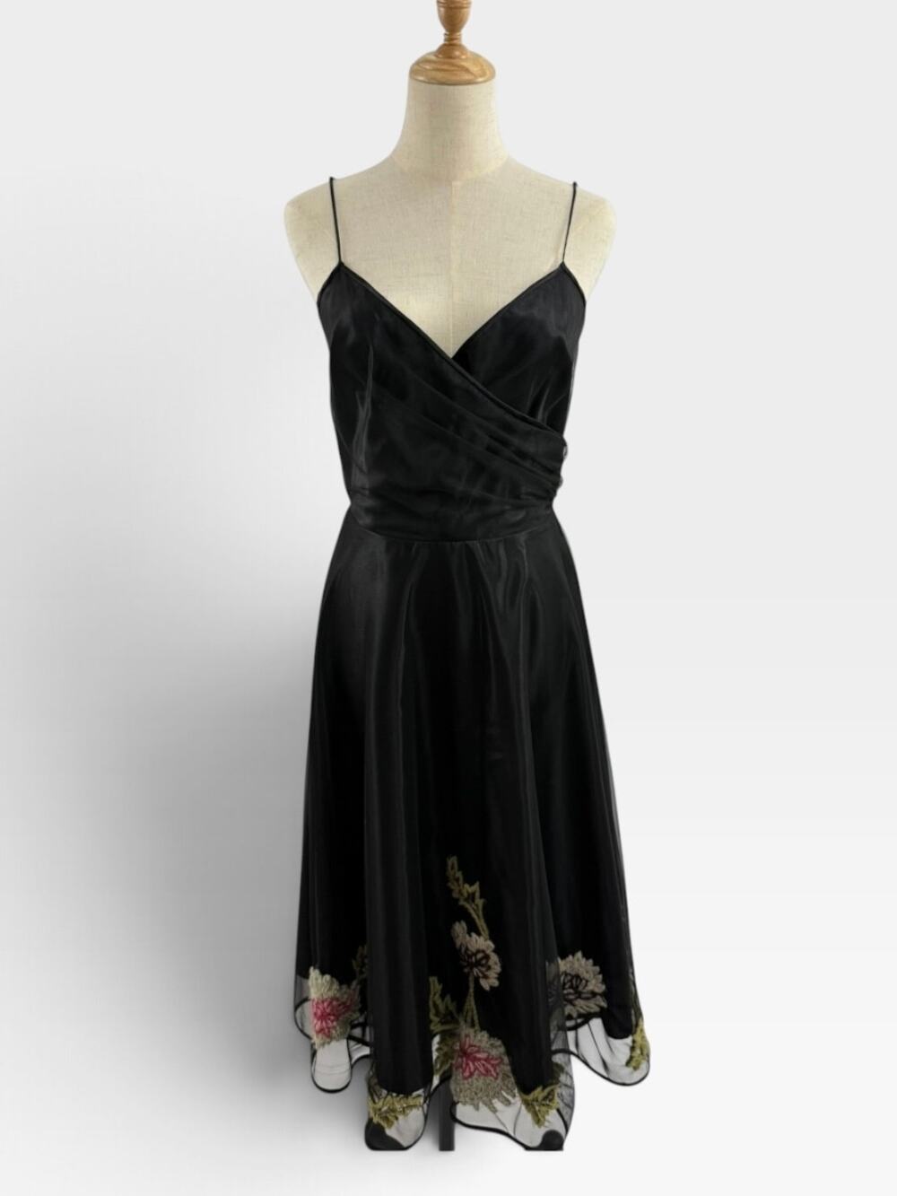 Betsey Johnson Black Taffeta/Chiffon Overlay Dress w/ Floral Embroidery, Size 6